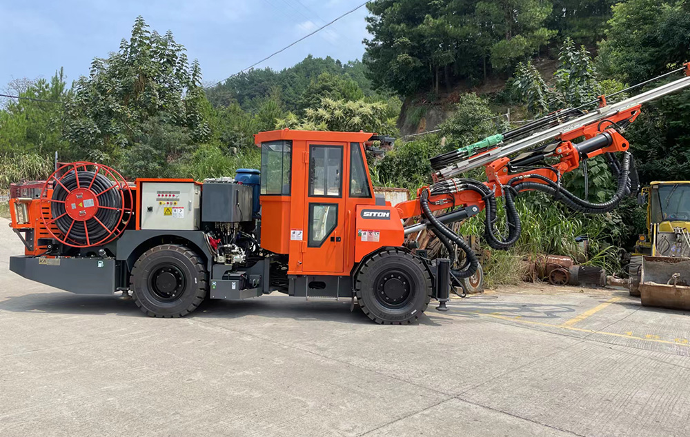 礦用液壓掘進鉆車